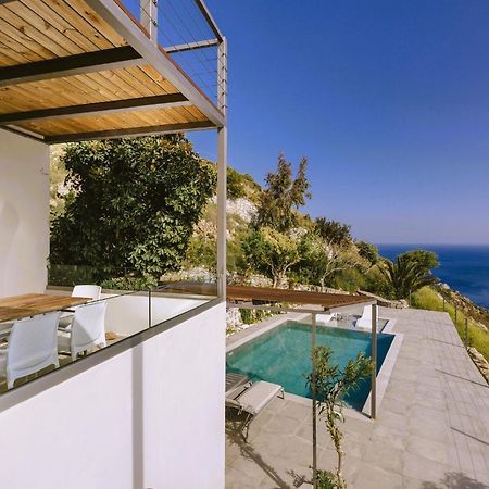 Anemos Luxury Villas 로다키노 외부 사진