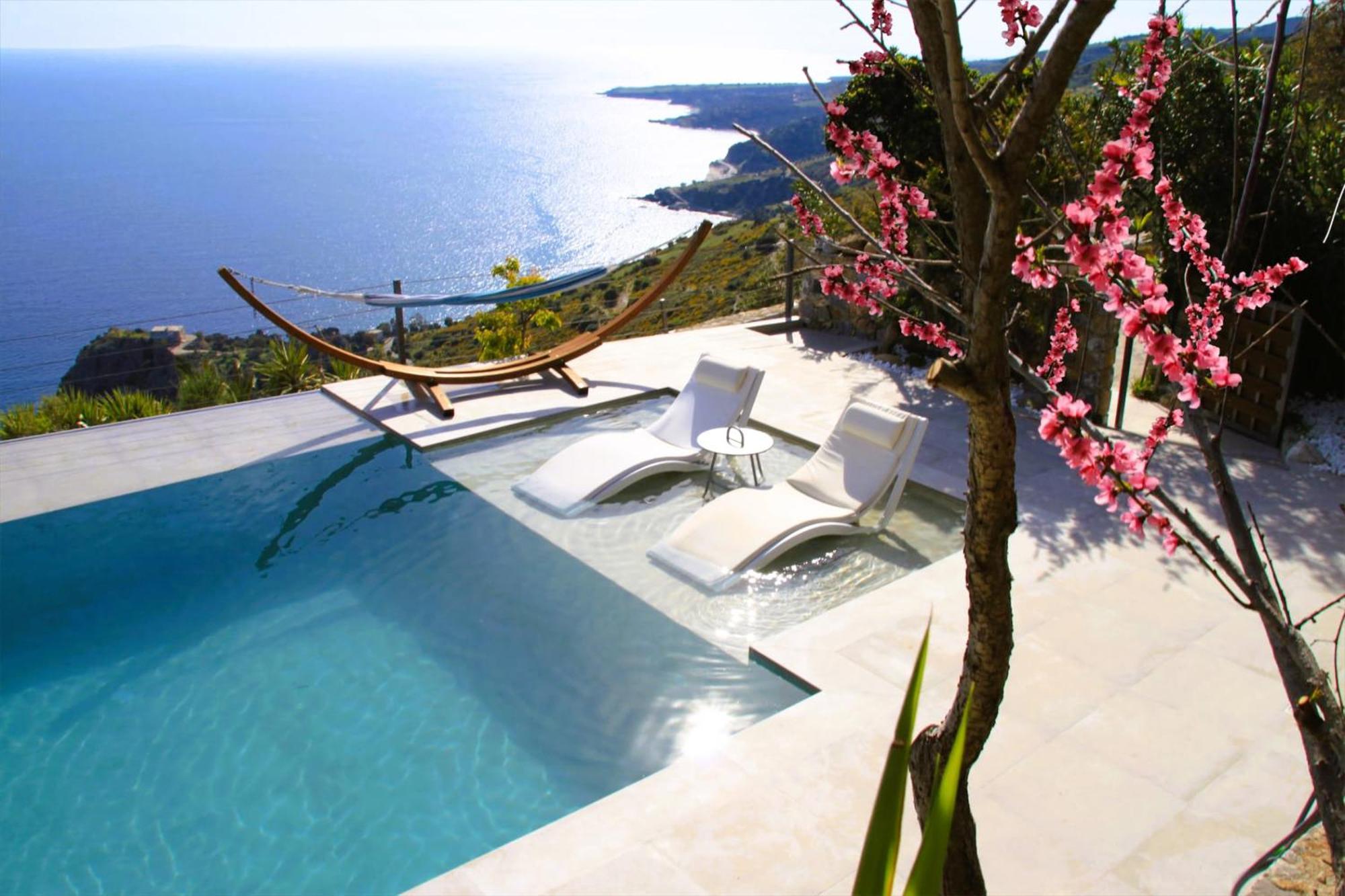 Anemos Luxury Villas 로다키노 외부 사진